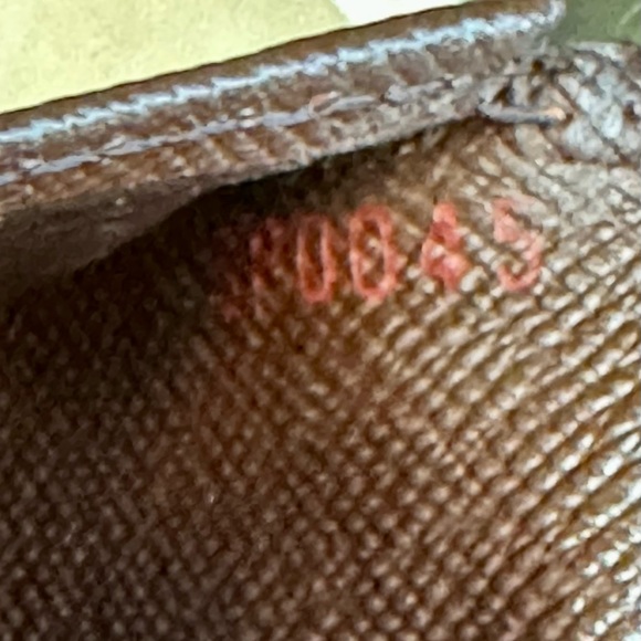 Louis Vuitton Damier Ebene Trifold Canvas Wallet - Picture 8 of 9